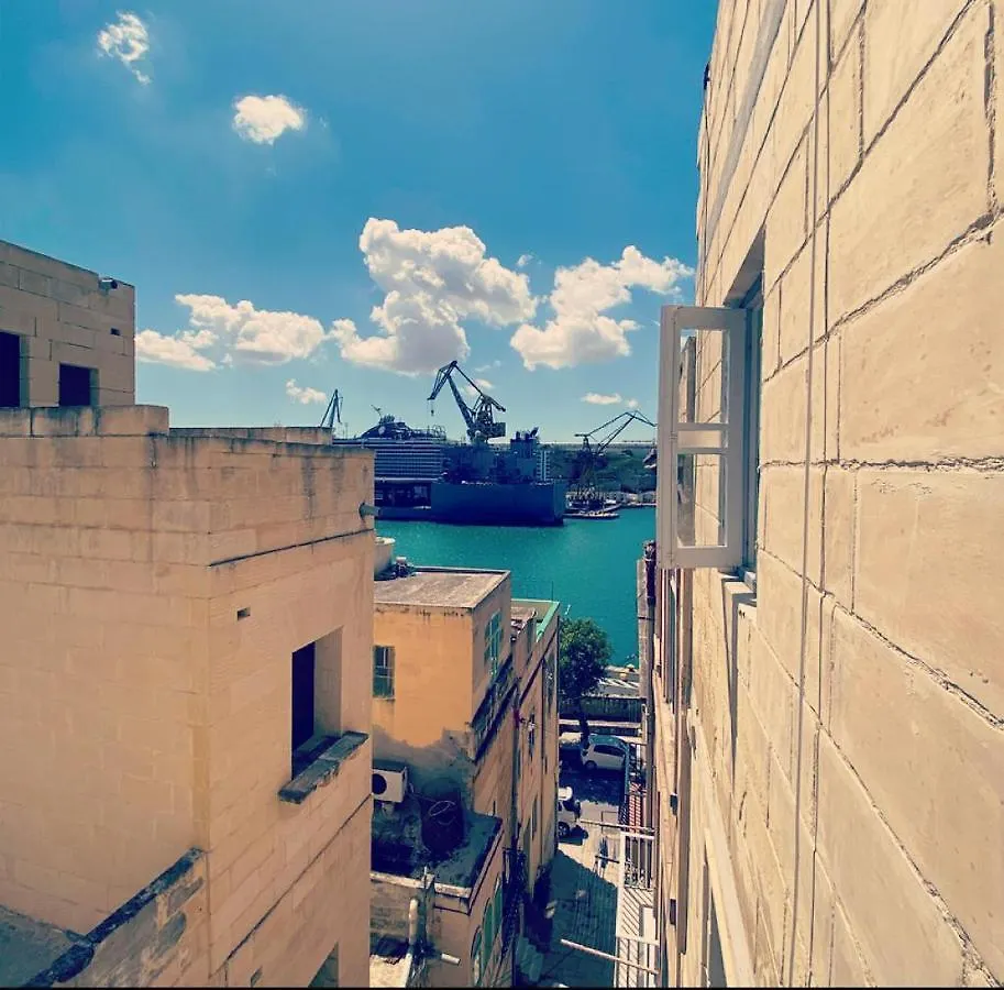 Malta Suites Senglea 0*,