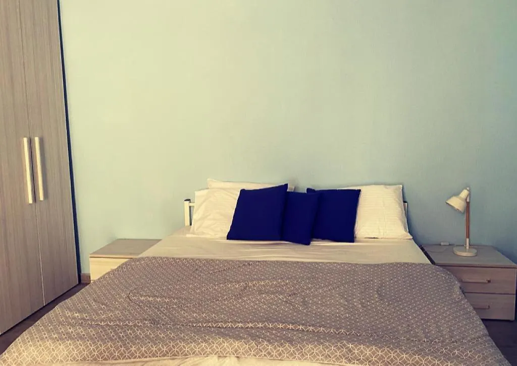 아파트 Malta Suites 센글리아